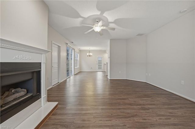 5836 Echingham DR, Virginia Beach, VA 23464