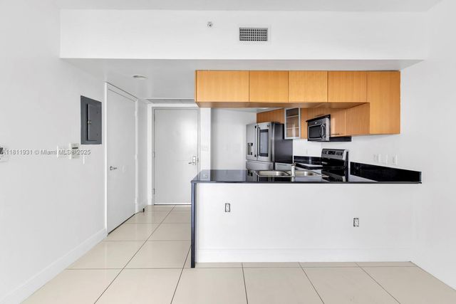 1750 N Bayshore Dr 4801, Miami, FL 33132