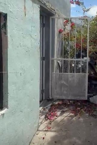 1212 SW 7th Ave 1, Miami, FL 33130