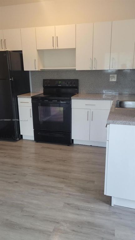 1212 SW 7th Ave 1, Miami, FL 33130