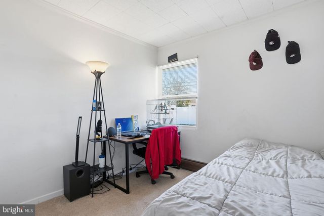 5 THIMBLEBERRY LN, Levittown, PA 19054