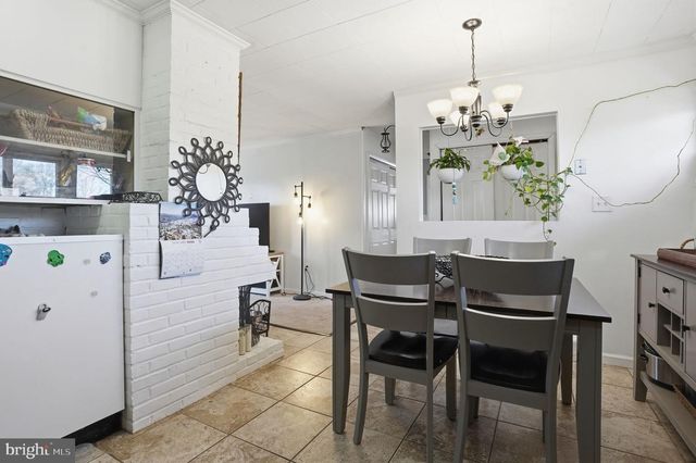 5 THIMBLEBERRY LN, Levittown, PA 19054