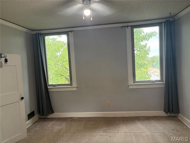 310 Hooker Street, Washington, MO 63090