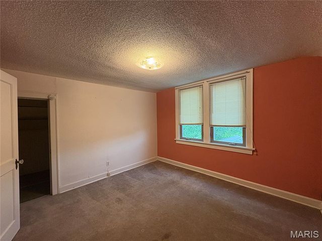 310 Hooker Street, Washington, MO 63090