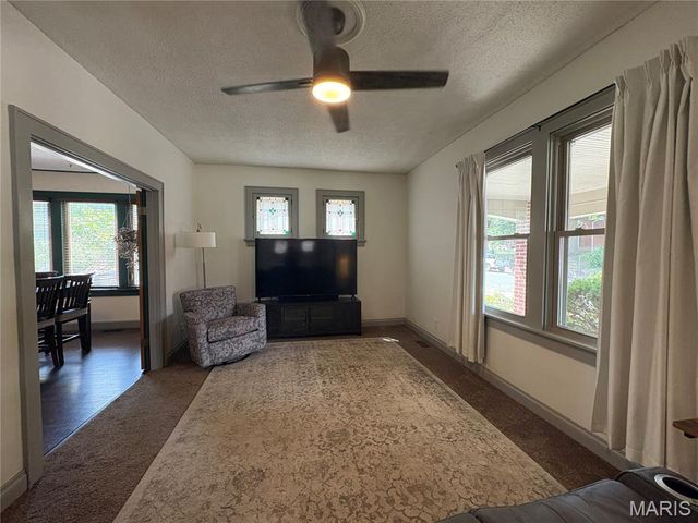 310 Hooker Street, Washington, MO 63090