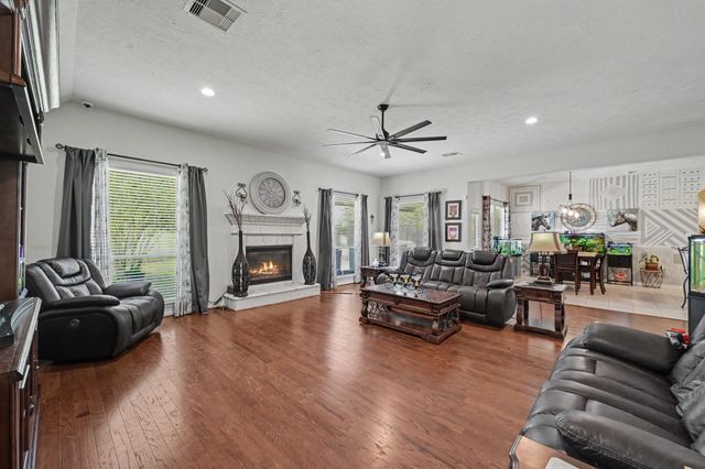 30827 Legends Trace Drive, Spring, TX 77386