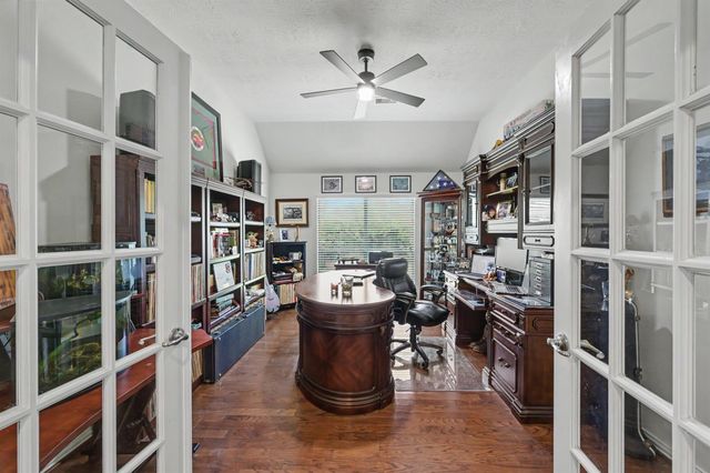 30827 Legends Trace Drive, Spring, TX 77386