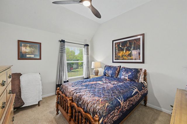 30827 Legends Trace Drive, Spring, TX 77386