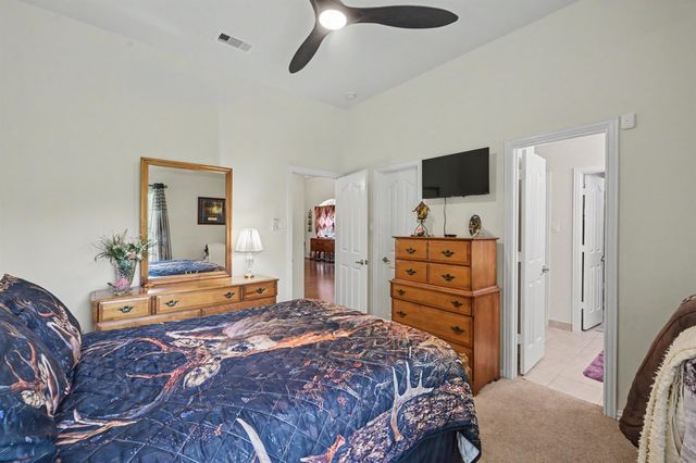 30827 Legends Trace Drive, Spring, TX 77386