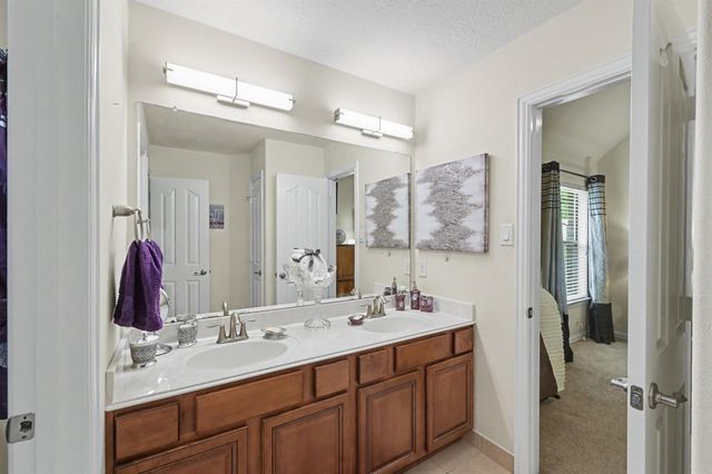 30827 Legends Trace Drive, Spring, TX 77386
