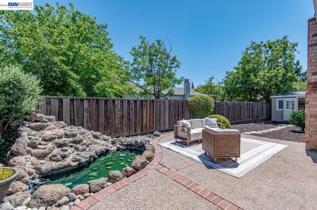 583 Covington Way, Livermore, CA 94551