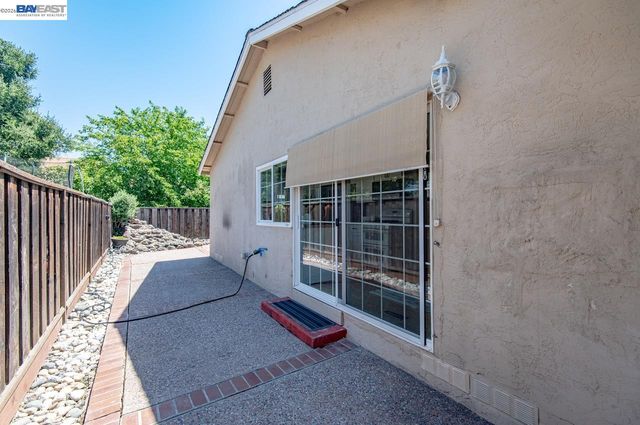 583 Covington Way, Livermore, CA 94551