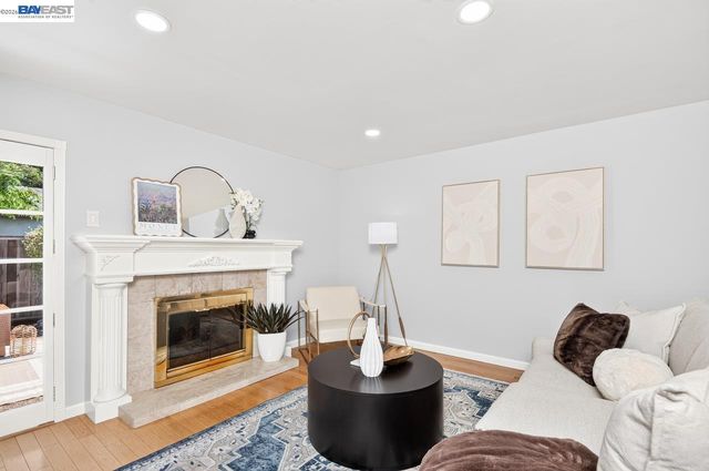 583 Covington Way, Livermore, CA 94551