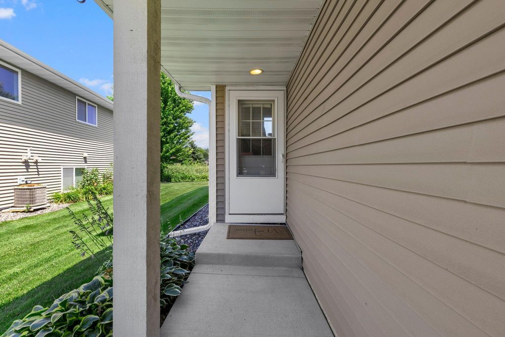 106 Garner Circle, Montrose, MN 55363 — photo 5