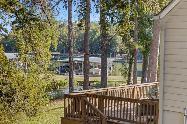 90 Harbour Lane, Coldspring, TX 77331