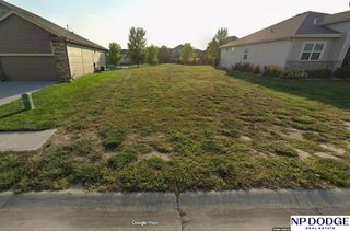 1430 N 194 Circle, Omaha, NE 68022