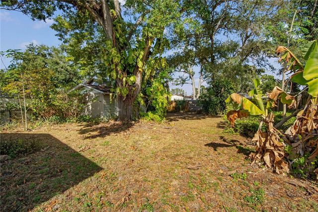 3909 W IOWA AVENUE, Tampa, FL 33616