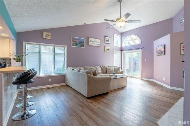 5707 Beaver Trail, Evansville, IN 47715