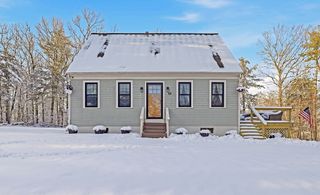 23 Live Oak Way, Hanson, MA 02341