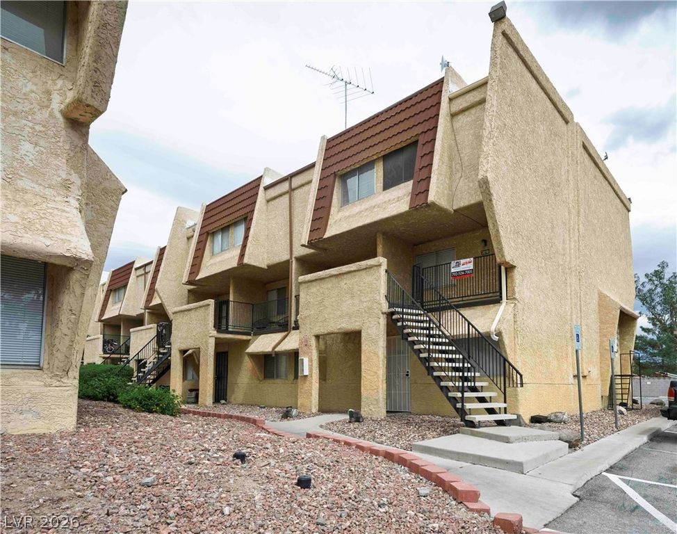 1303 Darlene Way 301C, Boulder City, NV 89005