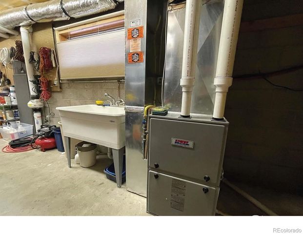 1062 Pine Knoll Drive, Estes Park, CO 80517