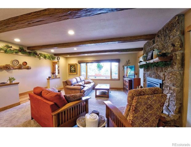 1062 Pine Knoll Drive, Estes Park, CO 80517