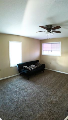 1435 S Sabin St, Wichita, KS 67209