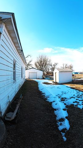 1435 S Sabin St, Wichita, KS 67209