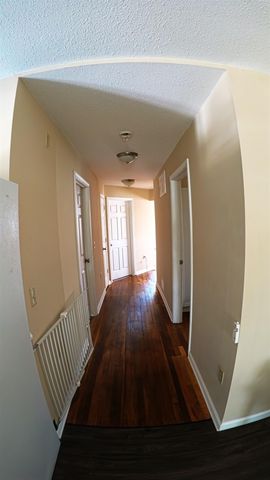 1435 S Sabin St, Wichita, KS 67209