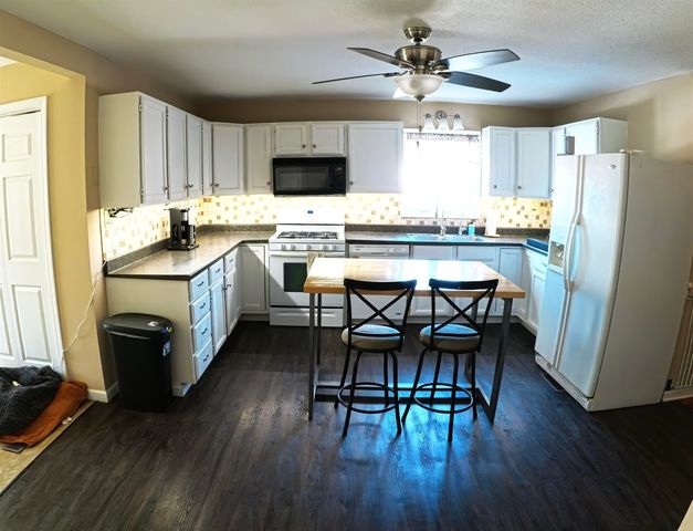 1435 S Sabin St, Wichita, KS 67209