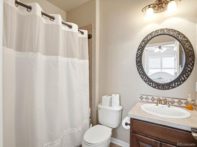 7465 S Jackson Gap Way, Aurora, CO 80016
