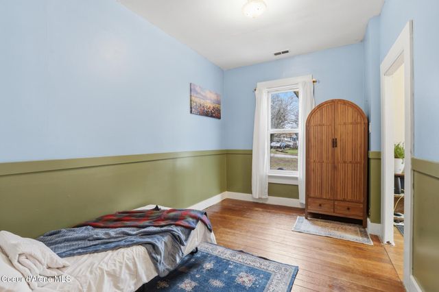 15867 N Roosevelt St, Rathdrum, ID 83858