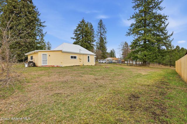 15867 N Roosevelt St, Rathdrum, ID 83858