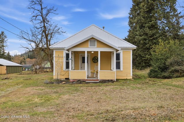 15867 N Roosevelt St, Rathdrum, ID 83858