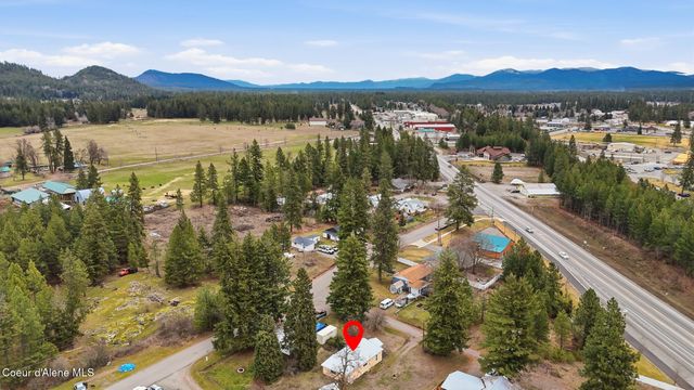 15867 N Roosevelt St, Rathdrum, ID 83858