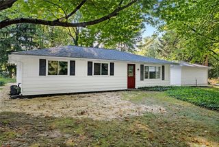 2731 Virginia Drive, Richfield, OH 44286