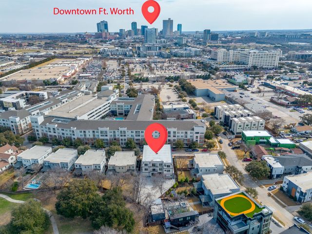 408 Foch Street 301, Fort Worth, TX 76107