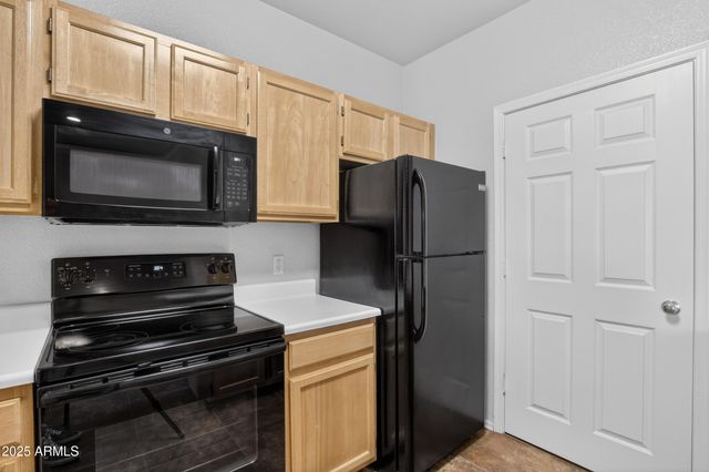 5401 E VAN BUREN Street 2076, Phoenix, AZ 85008