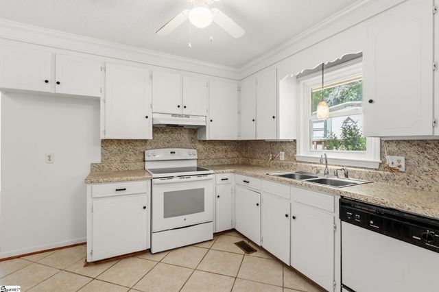 200 Pisgah Drive, Anderson, SC 29624