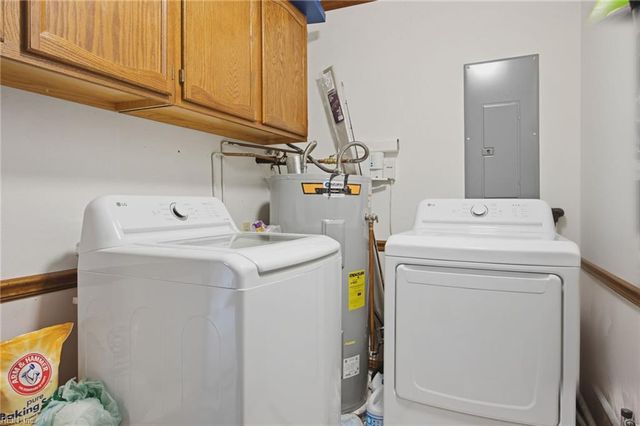 4949 Halwell DR, Virginia Beach, VA 23464