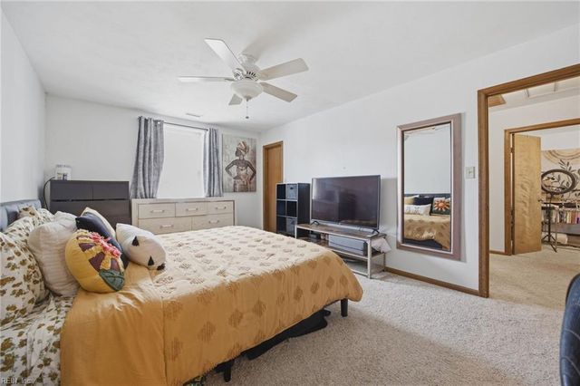 4949 Halwell DR, Virginia Beach, VA 23464