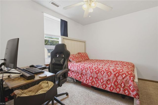 4949 Halwell DR, Virginia Beach, VA 23464