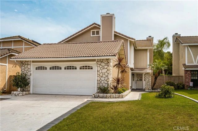 826 Farmer, Placentia, CA 92870
