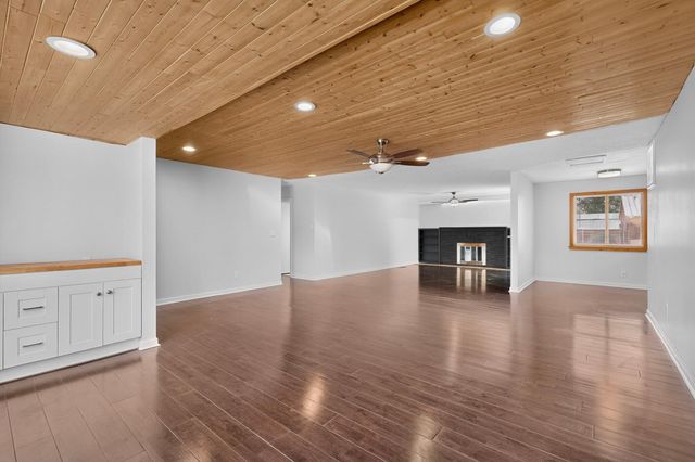 1141 Western Meadows Road NW, Albuquerque, NM 87114