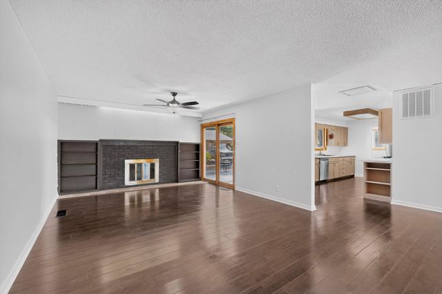 1141 Western Meadows Road NW, Albuquerque, NM 87114