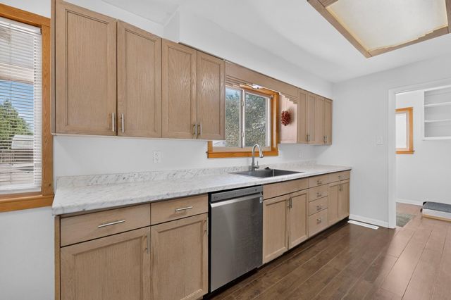 1141 Western Meadows Road NW, Albuquerque, NM 87114