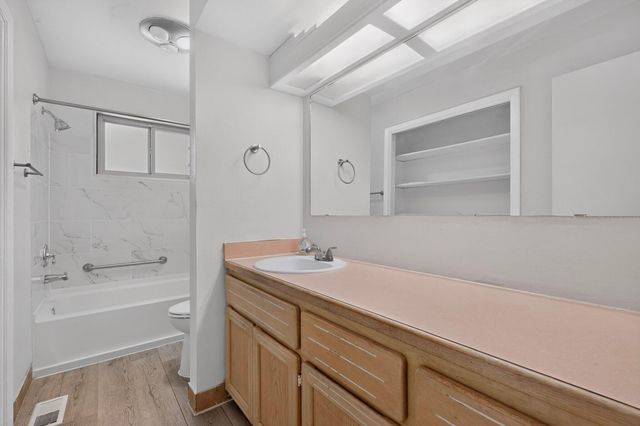 1141 Western Meadows Road NW, Albuquerque, NM 87114