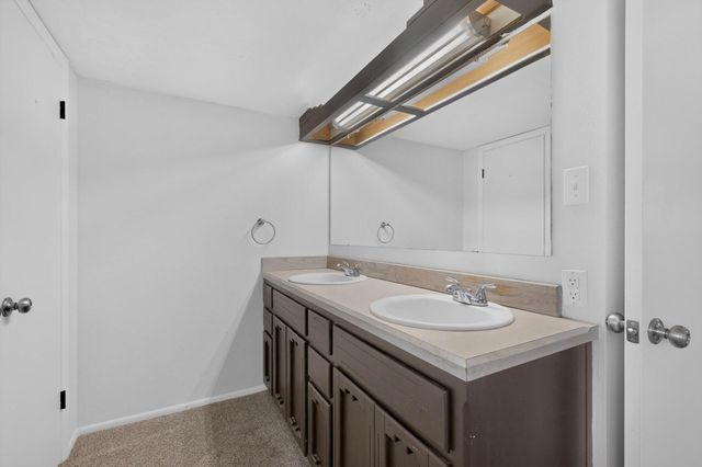 1141 Western Meadows Road NW, Albuquerque, NM 87114