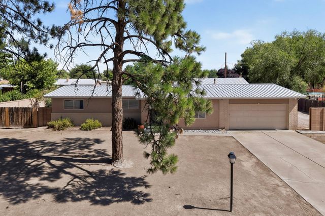 1141 Western Meadows Road NW, Albuquerque, NM 87114