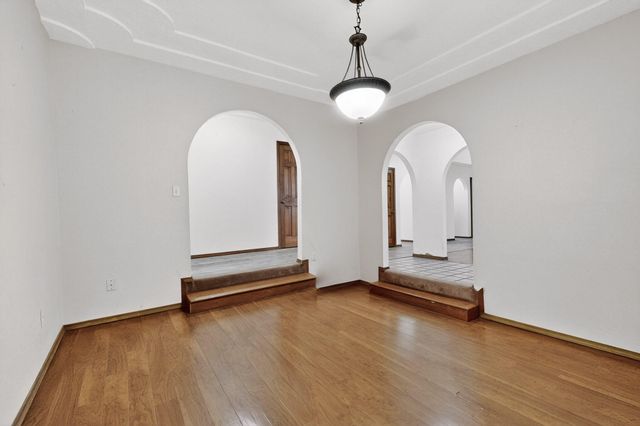 507 Zartman Road SW, Albuquerque, NM 87105